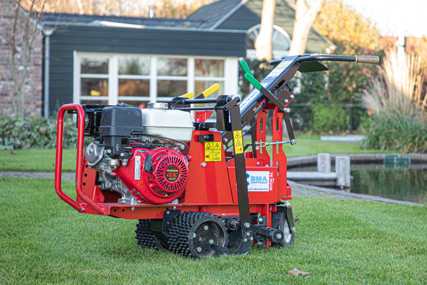 graszoden snijder 45 cm met wals benzine