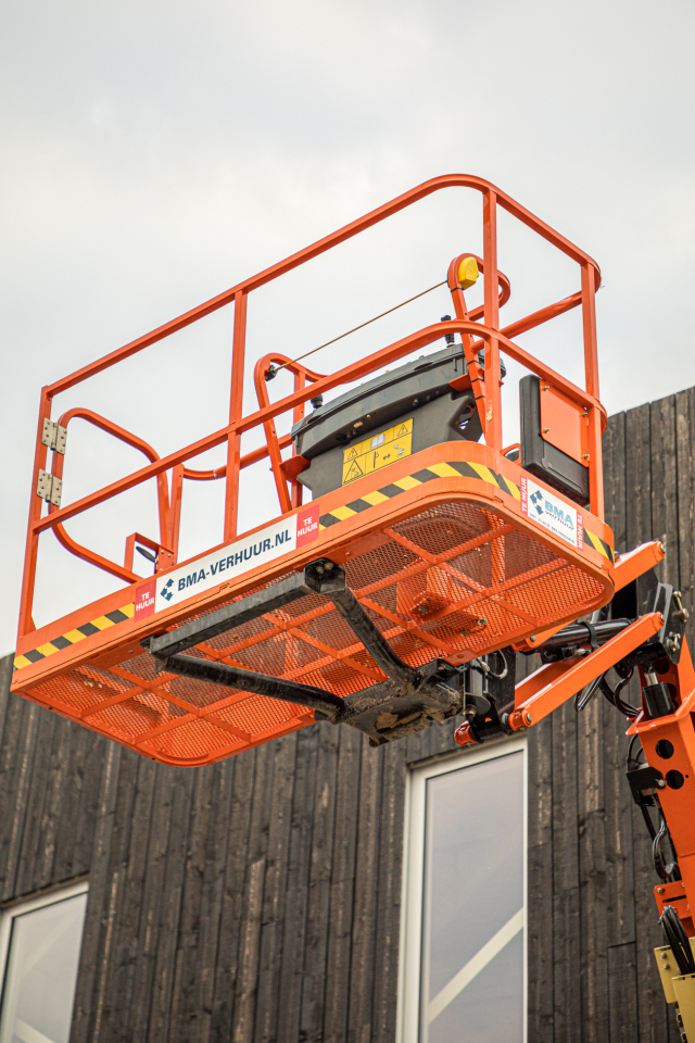 11,5 meter werkhoogte 120 cm breed op accu